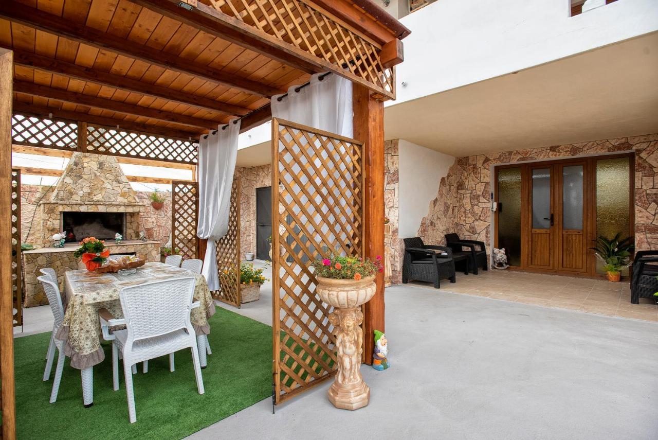 Apartamento Da Mario&Marianna Campanedda Exterior foto